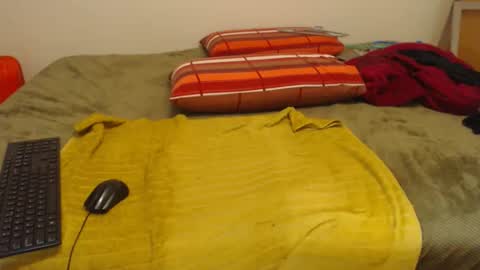 Ayanda online show from April 12, 1:27 pm