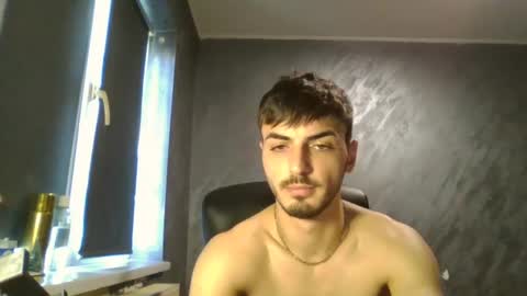 xxxdonpuiuuxxx online show from January 5, 11:37 am