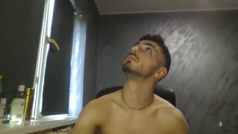 xxxdonpuiuuxxx online show from January 17, 9:39 am