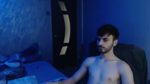 xxxdonpuiuuxxx online show from February 16, 8:54 am