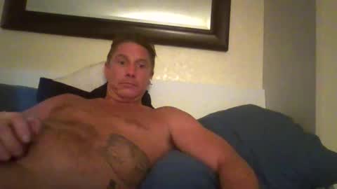 deeeeznutz online show from April 13, 9:15 am