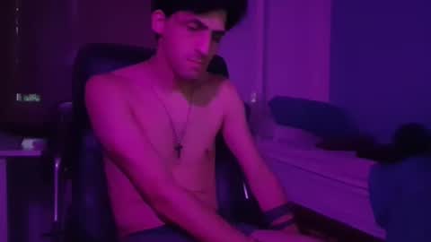 Snapshot of xxxfacu chatting on January 19, 8:50 am xxxfacu online show from January 19, 8:50 am