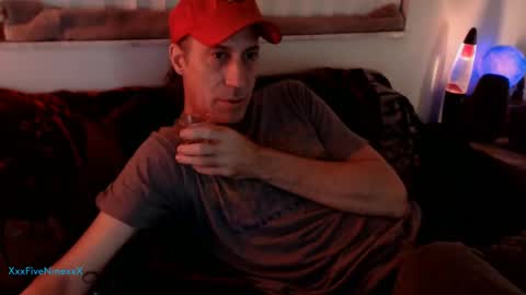 Snapshot of xxxfiveninexxx chatting on December 13, 7:25 am XxxFiveNinexxX online show from December 13, 7:25 am