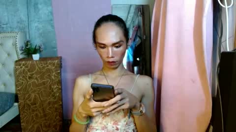 Snapshot of xxxfuckgirlyumsxxx chatting on December 11, 8:39 pm Your Princess Yums online show from December 11, 8:39 pm