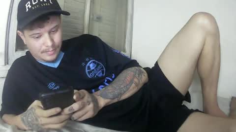 xxxlipe22 online show from June 19, 12:04 am