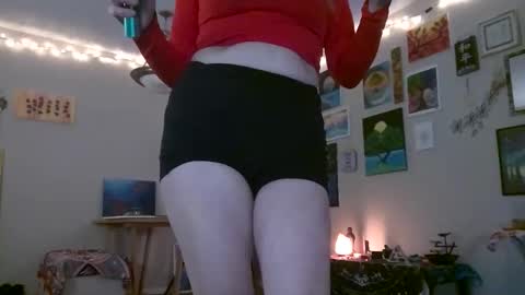 Lola online show from December 14, 3:23 am