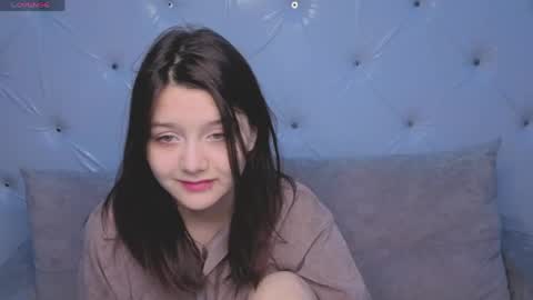 Snapshot of xxxnaughtyfoxxx chatting on June 1, 5:14 pm foxy online show from June 1, 5:14 pm