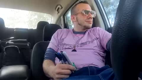 ScubaSteve online show from March 3, 6:33 pm