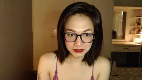 Melissa online show from September 16, 11:39 pm