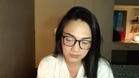 Melissa online show from December 15, 7:23 am