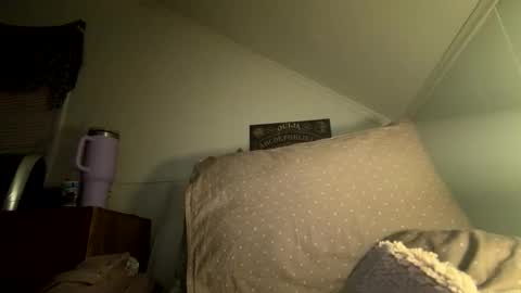 xxxsophiaday online show from February 6, 5:12 am