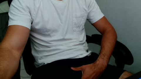 xxxswttt online show from August 5, 8:33 pm