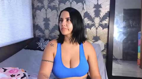 xxxtatianabustyxxx online show from March 12, 7:53 pm