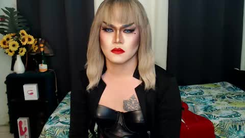 QueenMarina online show from January 17, 12:31 am