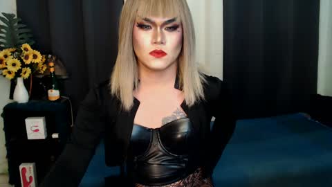 QueenMarina online show from February 19, 6:32 pm