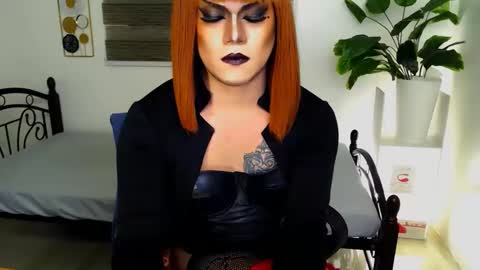 QueenMarina online show from May 9, 11:10 pm