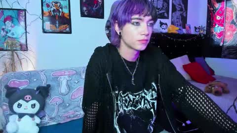 xzerox_ online show from February 6, 7:50 pm