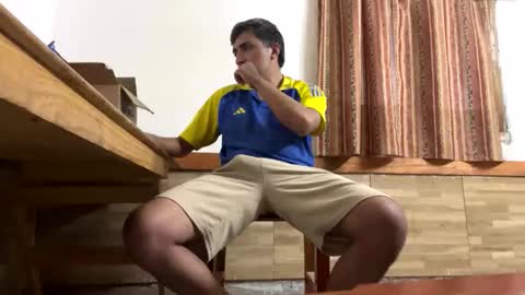 BROWN DICK online show from March 26, 12:33 pm