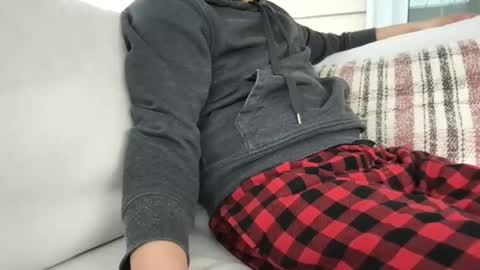 y961888 online show from March 30, 6:20 pm