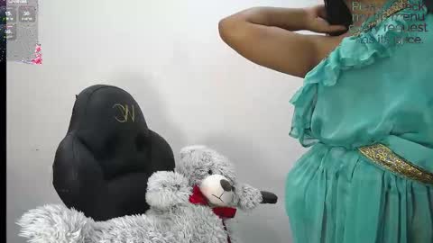 yazhini online show from March 10, 12:21 pm