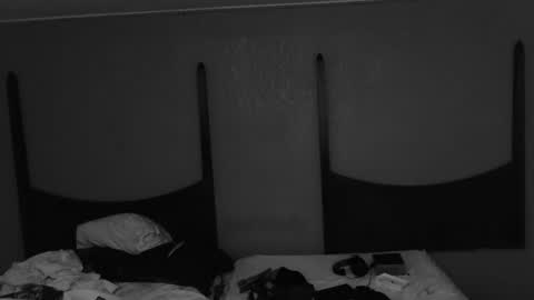 yahushuaha online show from December 1, 2:05 am