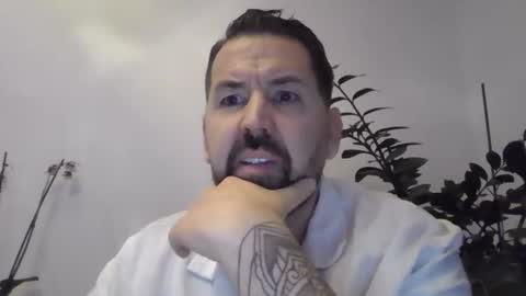 Snapshot of yakijoe chatting on October 30, 11:16 pm yakijoe online show from October 30, 11:16 pm