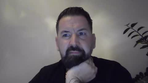 Snapshot of yakijoe chatting on January 13, 11:43 pm yakijoe online show from January 13, 11:43 pm