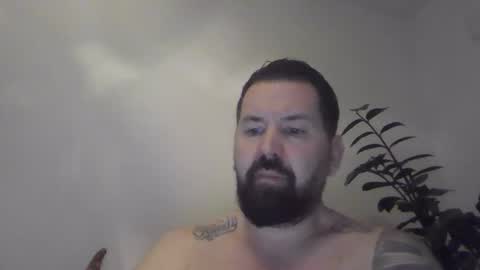 yakijoe online show from February 6, 11:30 pm