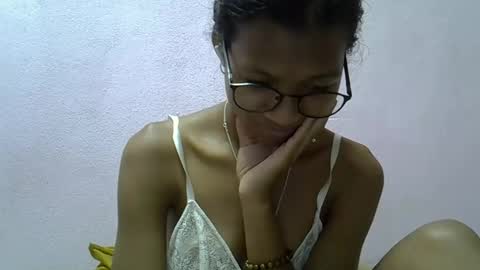 Snapshot of yalane chatting on February 17, 6:25 pm yalane online show from February 17, 6:25 pm