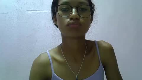 Snapshot of yalane chatting on February 23, 5:49 am yalane online show from February 23, 5:49 am