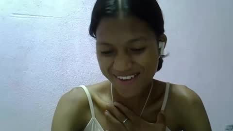 Snapshot of yalane chatting on February 23, 6:16 pm yalane online show from February 23, 6:16 pm