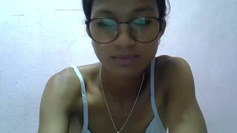 Snapshot of yalane chatting on February 27, 7:30 am yalane online show from February 27, 7:30 am