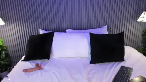 Yalezka online show from April 8, 5:07 am