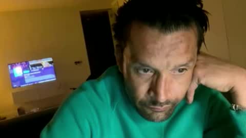 yallayalla1806 online show from May 17, 12:41 am