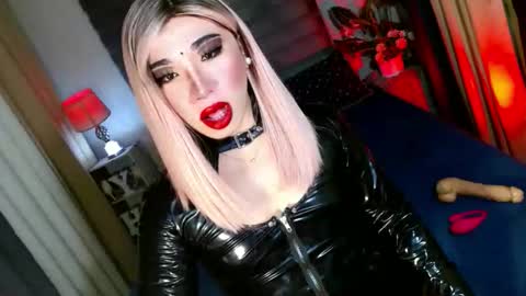 REYAN online show from October 25, 2:08 am