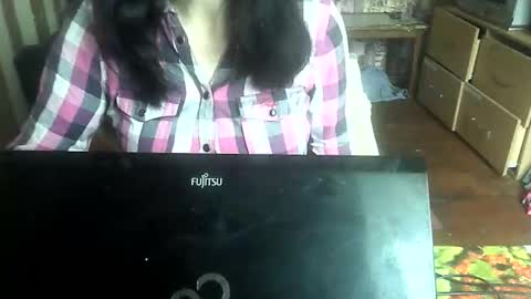 yanafiesta online show from November 26, 9:10 am