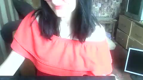 Snapshot of yanafiesta chatting on June 11, 2:04 pm yanafiesta online show from June 11, 2:04 pm