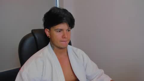 new here online show from December 2, 12:21 pm