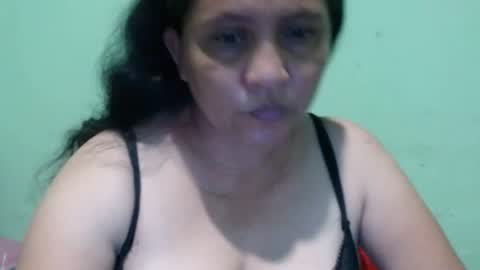 Snapshot of yann40247 chatting on March 28, 12:10 am yann40247 online show from March 28, 12:10 am