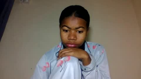 yannick_01 online show from July 13, 8:28 am
