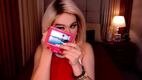 Allisonn online show from February 23, 2:46 pm