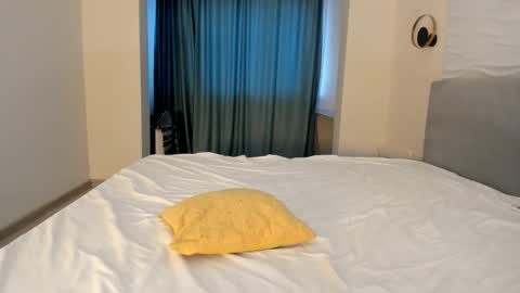 Yana online show from November 13, 5:28 am