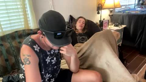 yanyanpixie online show from October 9, 2:26 pm