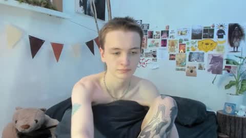 Snapshot of yaposha chatting on December 9, 12:51 pm yaposha online show from December 9, 12:51 pm