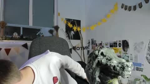 Snapshot of yaposha chatting on December 16, 2:16 pm yaposha online show from December 16, 2:16 pm