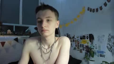 Snapshot of yaposha chatting on December 20, 2:05 pm yaposha online show from December 20, 2:05 pm