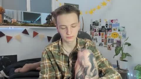 Snapshot of yaposha chatting on December 29, 4:30 pm yaposha online show from December 29, 4:30 pm