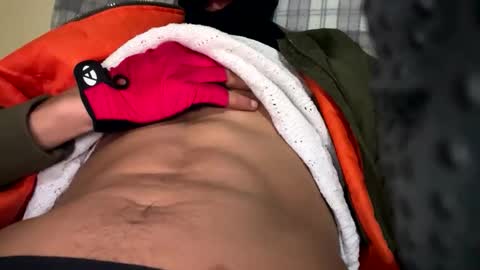 yasarsimo99154258 online show from February 5, 7:07 pm