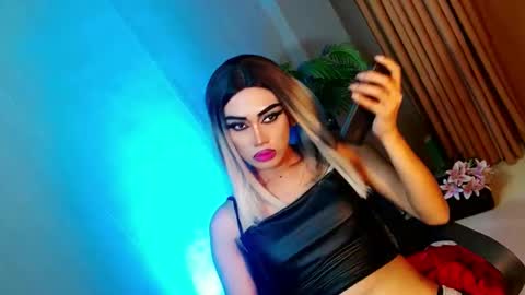 miss yasii online show from February 16, 6:21 pm