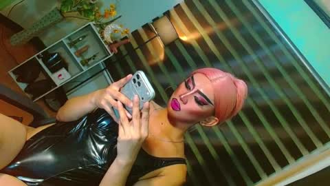 miss yasii online show from July 16, 2:23 pm